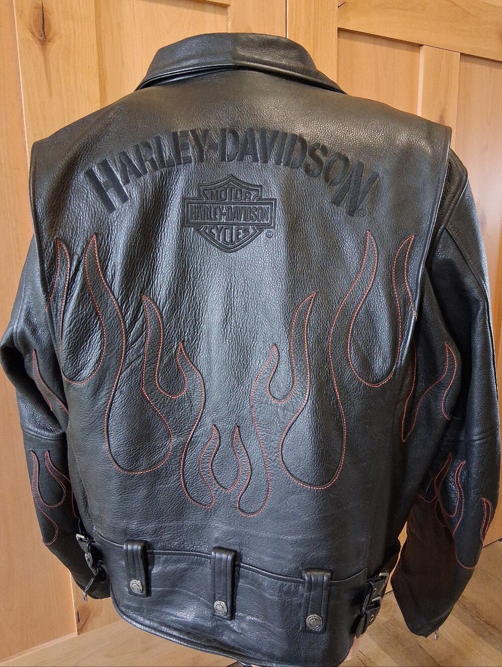 Vintage Harley Davidson XL Mens Leather Jacket w/ Red Stiched Blk Flames LikeNew